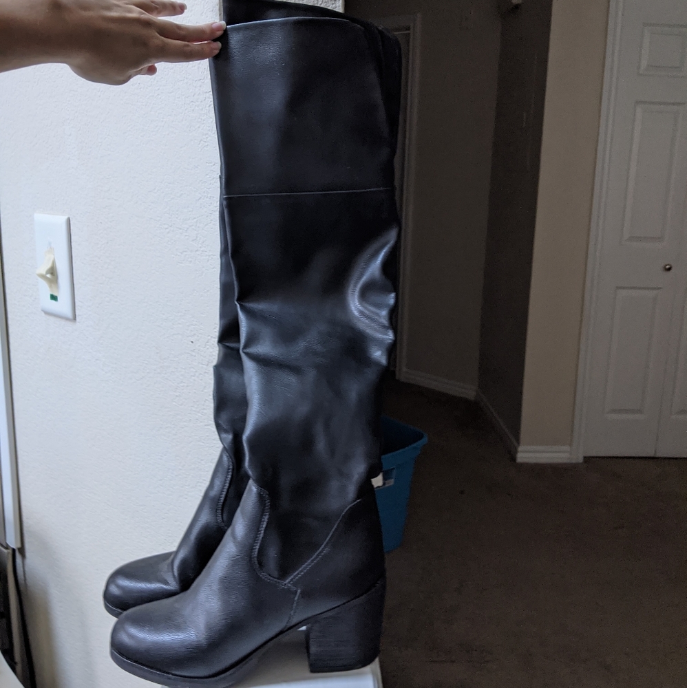 Steve Madden Odyssey Black Over-The-Knee Boots 6.5